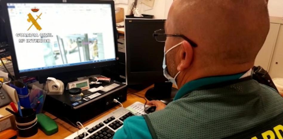 Tres detenidos por secuestrar y vejar durante cuatro días a un camarero de fiestas ilegales en Marbella