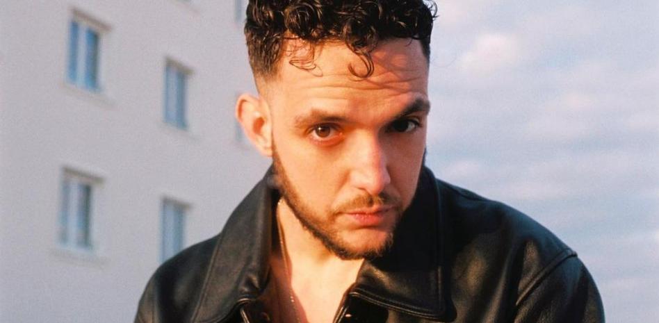C. Tangana, acusado de machista por la foto con la que presenta su nueva canción