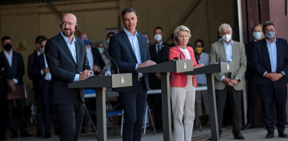 Sánchez recibe el apoyo europeo a su gestión de la crisis de Afganistán