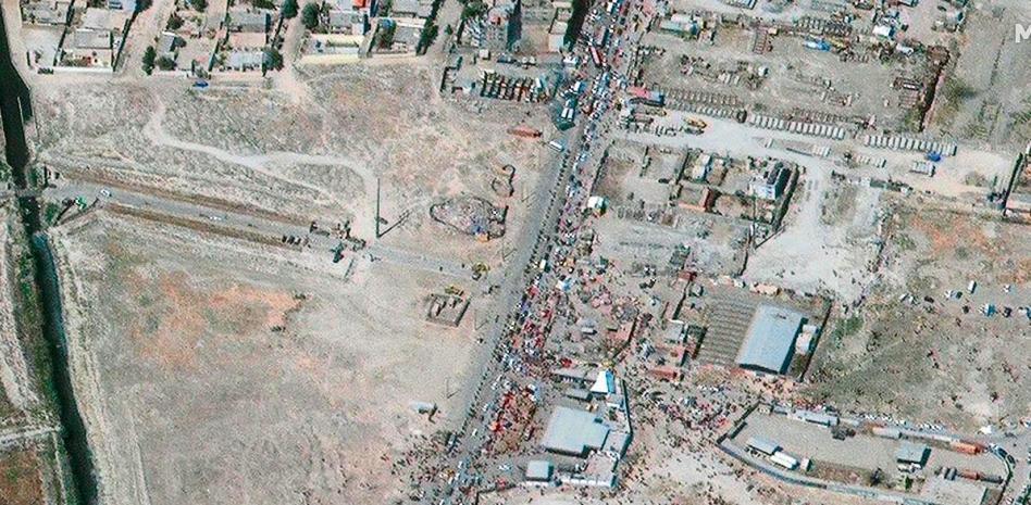 La operación rescate llega a su fin dejando a miles de afganos atrás