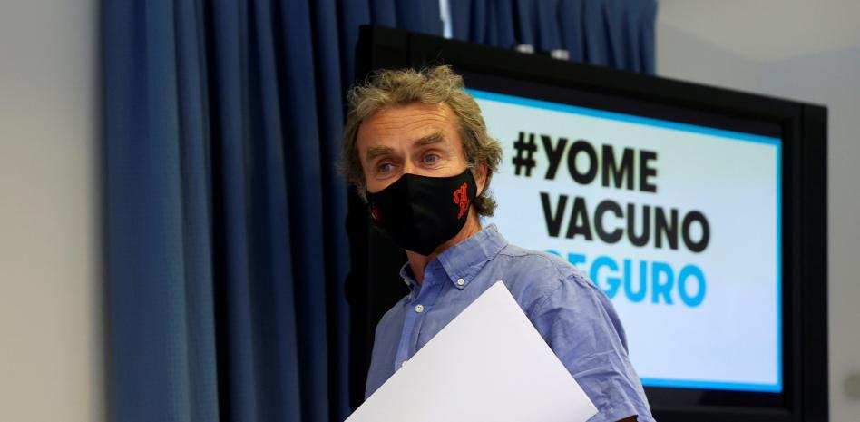 Fernando Simón: "Puede haber una sexta, séptima u octava ola, pero ya no serán iguales que las vividas"