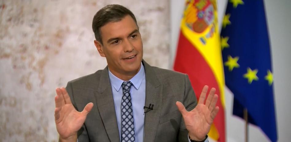 Sánchez recorta los beneficios extra de las energéticas para rebajar la factura de la luz