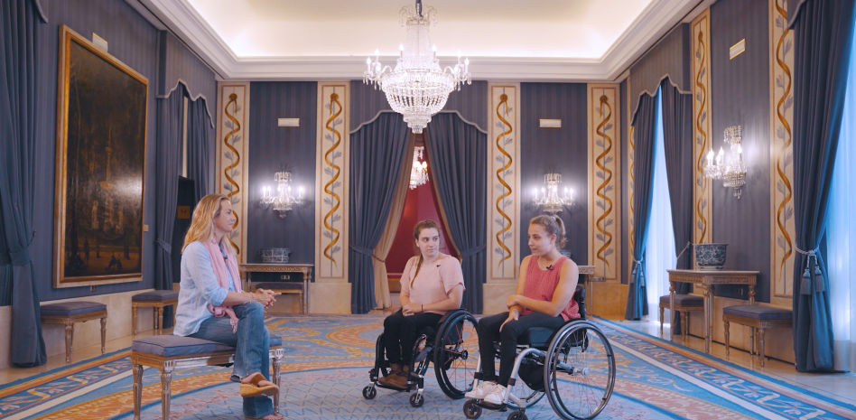 "¿Por qué me tengo que privar de ir a un teatro por ir en silla de ruedas?"