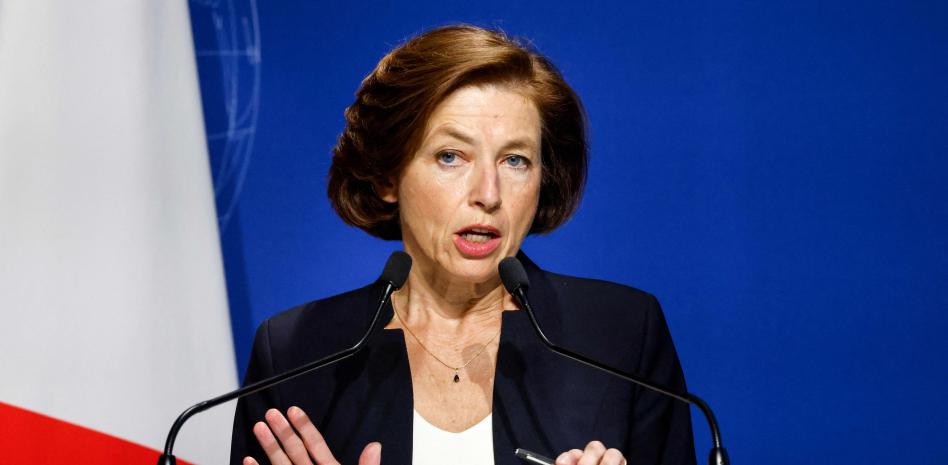 Indignación francesa con Australia y EE.UU. por el contrato de los submarinos