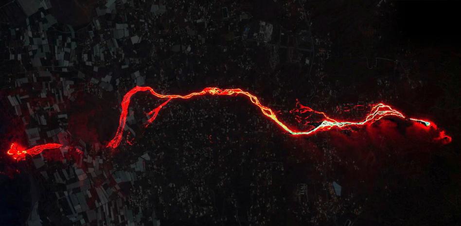 La increíble imagen de la colada de lava en La Palma vista desde el espacio