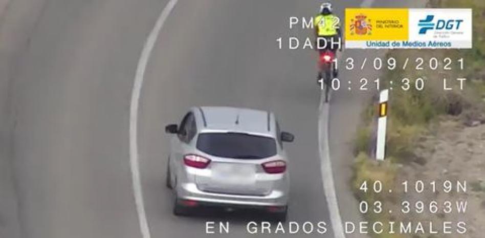 El conductor perfecto: la DGT aplaude el comportamiento de este automovilista