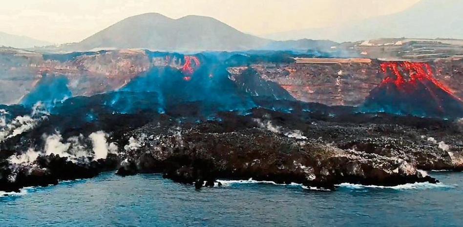 La erupción del volcán va para largo y mantendrá la misma pauta hasta su final