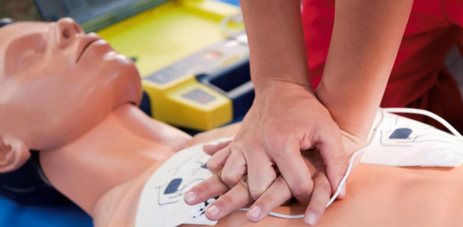 Solo 4 de cada 10 personas sabrían reaccionar ante una parada cardiorrespiratoria
