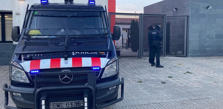 Detenidos cuatro policías locales de Llinars acusados de trabajar para una banda dominicana