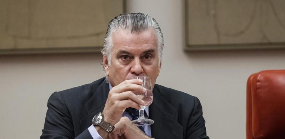 La Audiencia Nacional condena a Bárcenas y al PP por la caja B