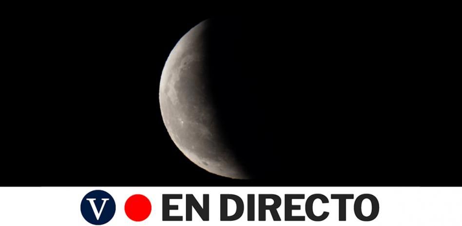 El mundo observa el último eclipse lunar del 2021, en streaming
