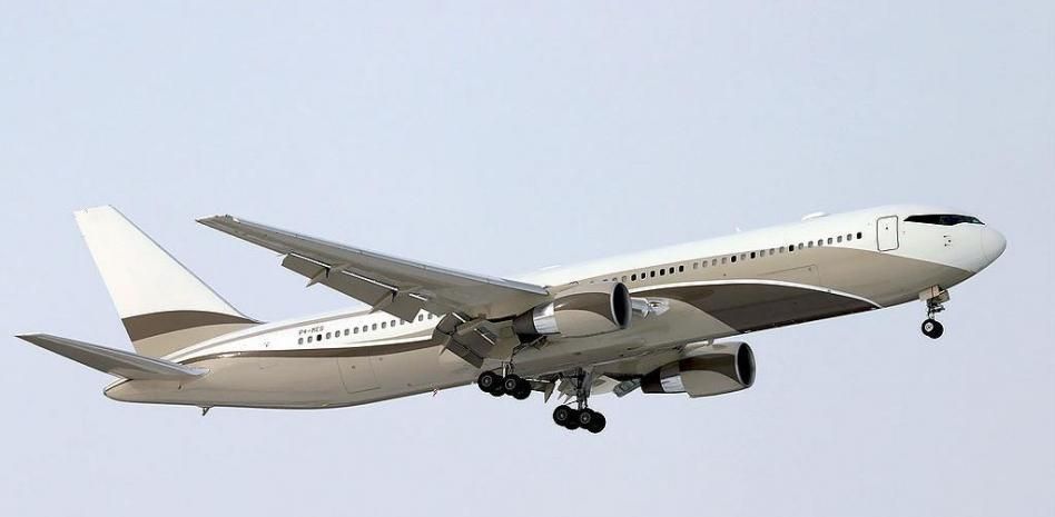 Así es el lujoso jet privado de Román Abramóvich que se vende por 89 millones de euros