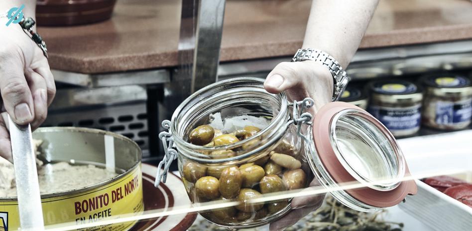 Ya puedes hacer la compra con tu propio táper o bolsas reutilizables