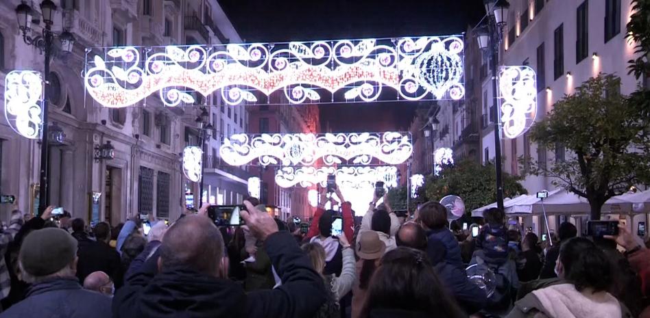 Las ciudades españolas inauguran la Navidad: estas son las mejores imágenes del encendido de luces