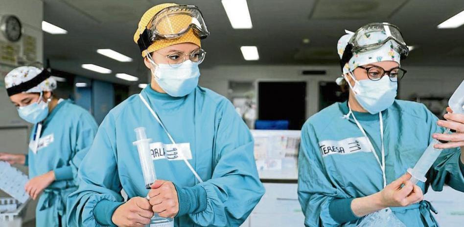 Los casos de covid se duplican y ponen en alerta a los hospitales