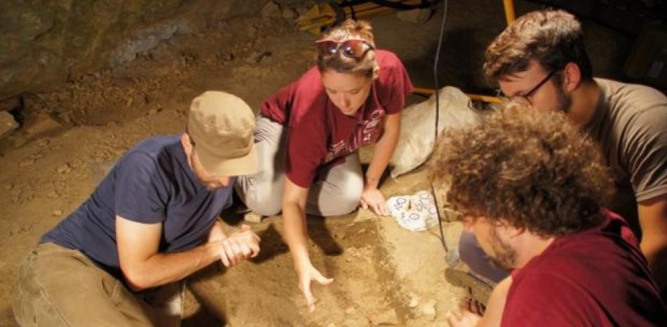 Descubierto en Italia el entierro más antiguo de una bebé prehistórica de Europa