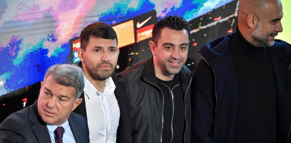 El Kun Agüero anuncia su retirada del fútbol