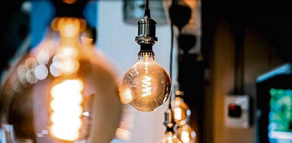 La luz llega al invierno en la cota más alta de la historia en España y Europa