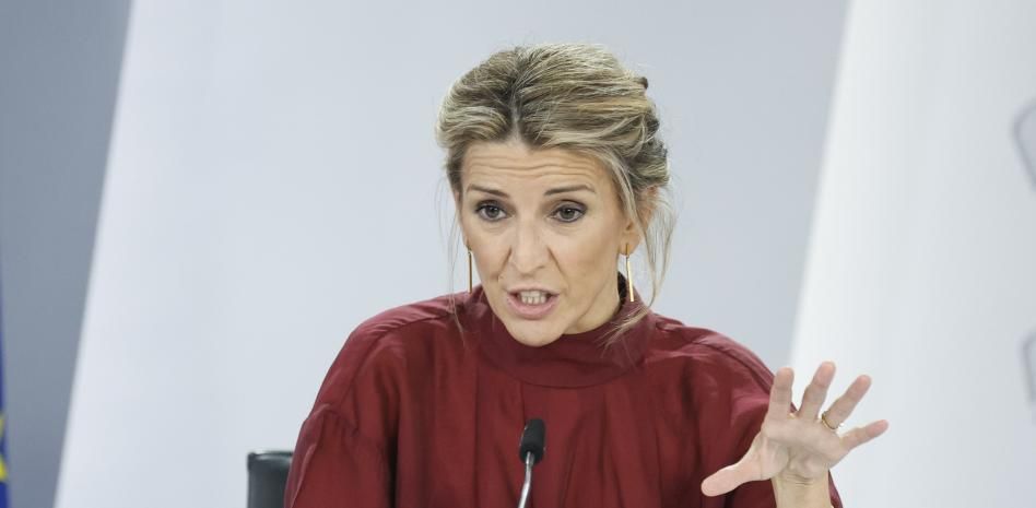 La primera gran reforma laboral consensuada desde 1980 entrará en vigor el jueves