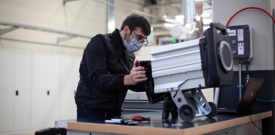 España registra 77.000 parados menos en diciembre