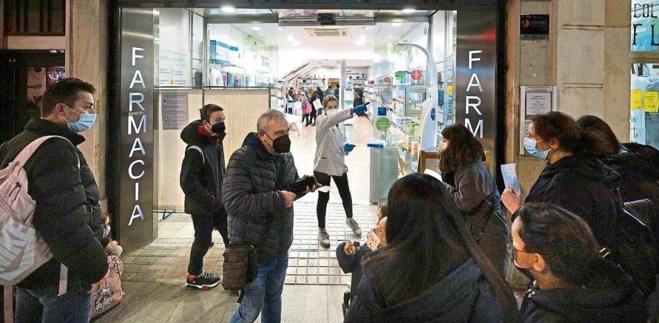 Las escuelas catalanas, desbordadas por la gestión covid