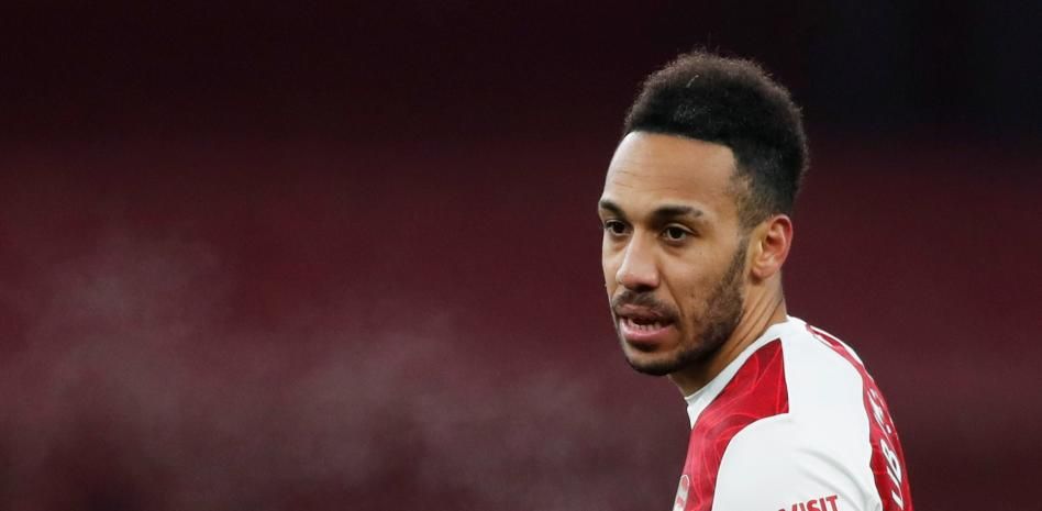 El Barça ata a Aubameyang y no logra desprenderse de Dembélé