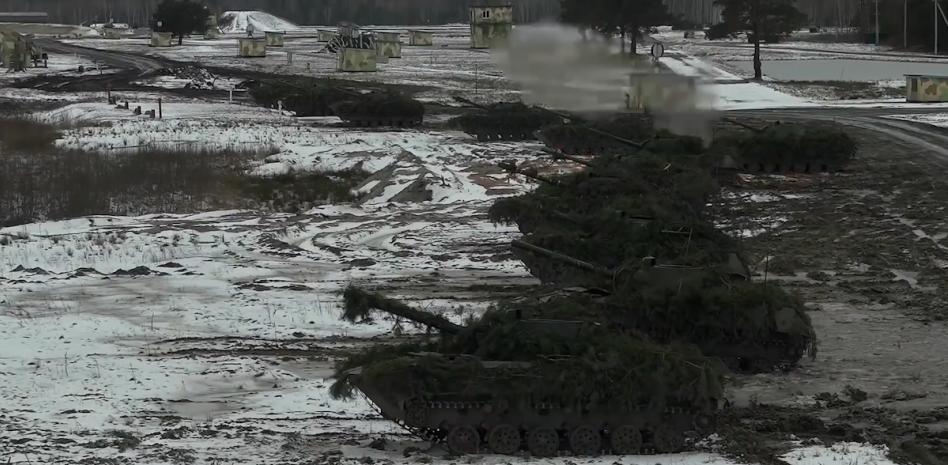Rusia muestra poderío militar en unas maniobras conjuntas con Bielorrusia