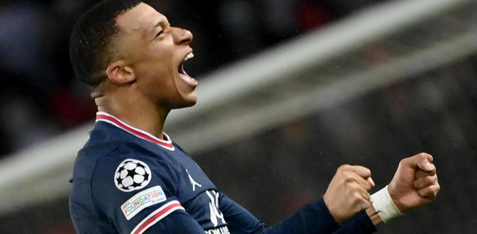 El PSG gana a un Madrid encogido con un gol galáctico de Mbappé en el 93