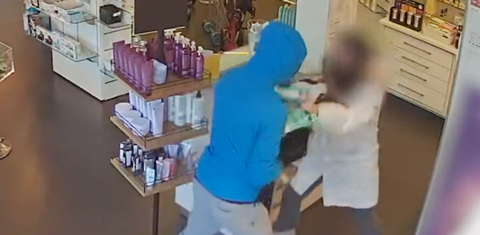 Los Mossos detienen a un hombre por atracar en farmacias de Barcelona y l'Hospitalet