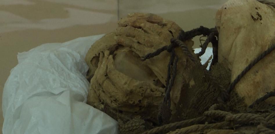 Presentan en Perú las momias preincas de 8 niños sacrificados