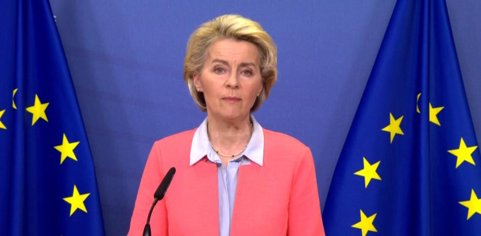 La UE y Estados Unidos deciden la salida parcial de Rusia del sistema Swift