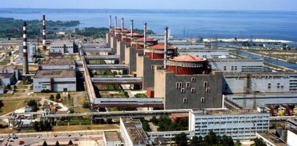 Cómo es la central nuclear de Zaporiyia, la de mayor potencia (y peligro) de Europa