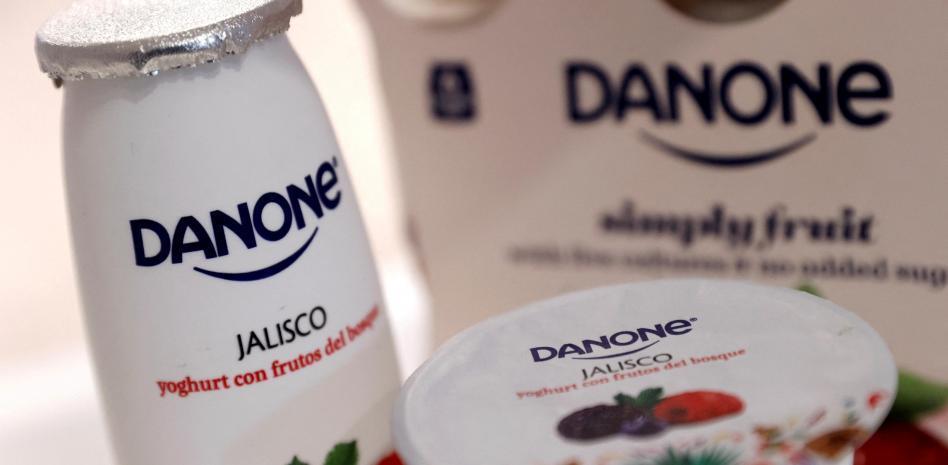 Danone alerta de una ruptura inminente en el suministro de sus productos por el paro de transportistas