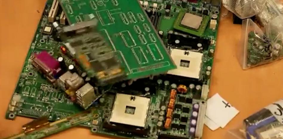 Tus aparatos electrónicos son oro para la casa de la moneda del Reino Unido