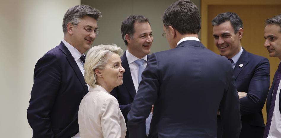 Sánchez trata de evitar otra votación de infarto para su plan anticrisis