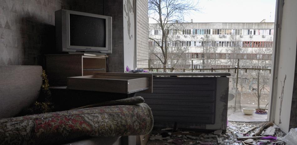 Moscú sigue bombardeando y da versiones equívocas de las conversaciones de paz