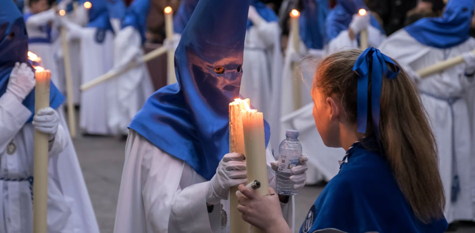 El bochornoso origen de los capirotes de Semana Santa