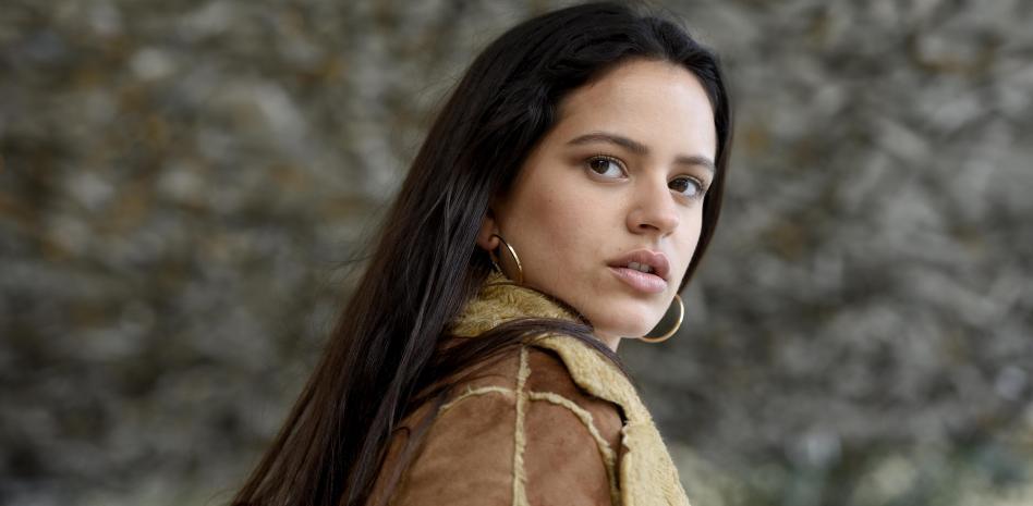 Rosalía responde a un vídeo que la muestra cantando hace diez años en las calles de Barcelona