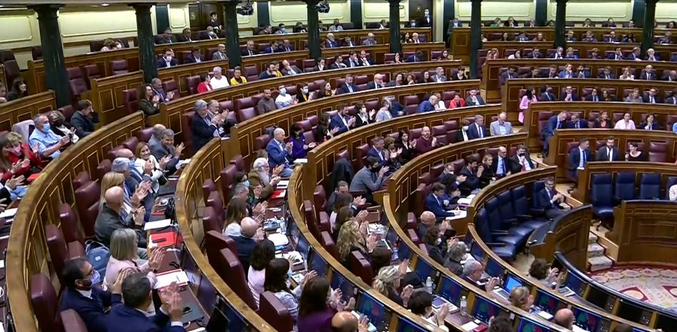 EH Bildu culmina con su último apoyo al Gobierno su giro estratégico en Madrid