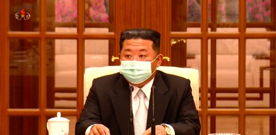 Corea del Norte reconoce seis muertos y miles de contagiados por covid