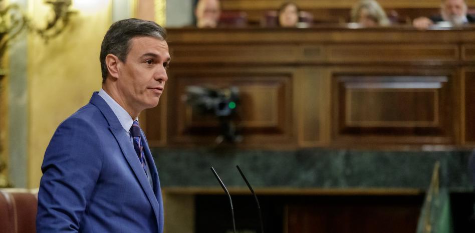 Sánchez anuncia la reforma de la norma que regula el CNI para reforzar su control judicial y una nueva ley de secretos oficiales