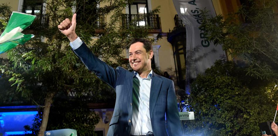 El PP arrolla a la izquierda y obtiene la mayoría absoluta en Andalucía