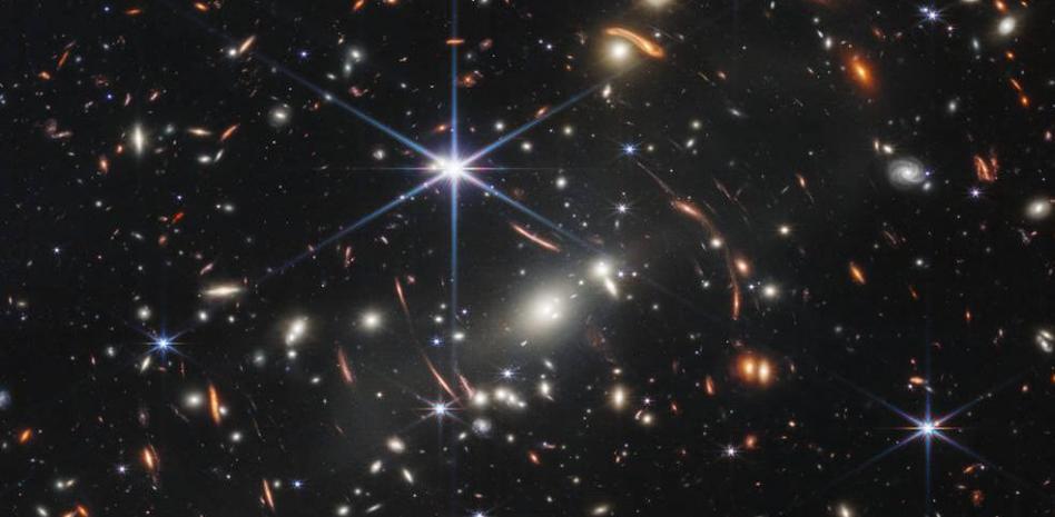 SMACS 0723, la primera imagen del telescopio espacial James Webb