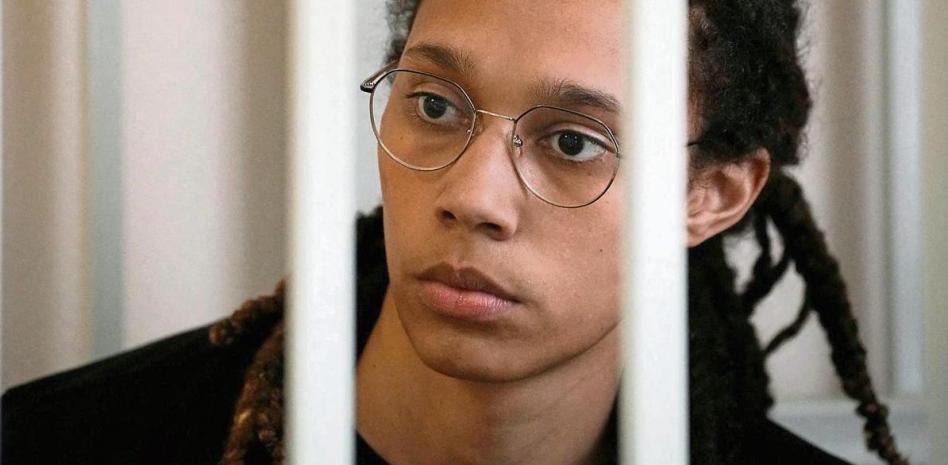 Rusia pide al 'mercader de la muerte' a cambio de la jugadora de baloncesto