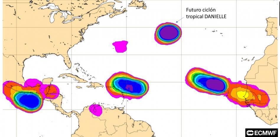 Vigilancia extrema ante la formación de un ciclón tropical que podría llegar a España