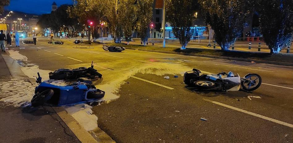 Un muerto y múltiples actos vandálicos tras los conciertos de la Mercè en la Plaza Espanya