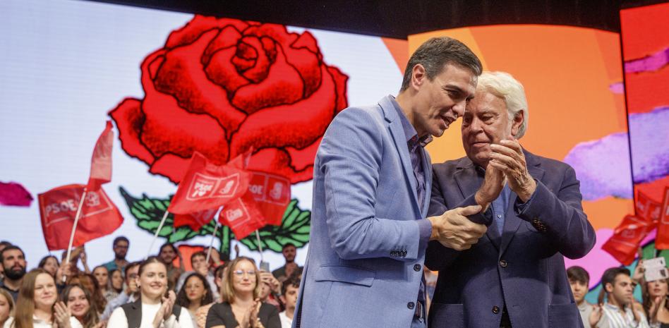 Felipe González insta a Feijóo a renovar el CGPJ para no desestabilizar la democracia