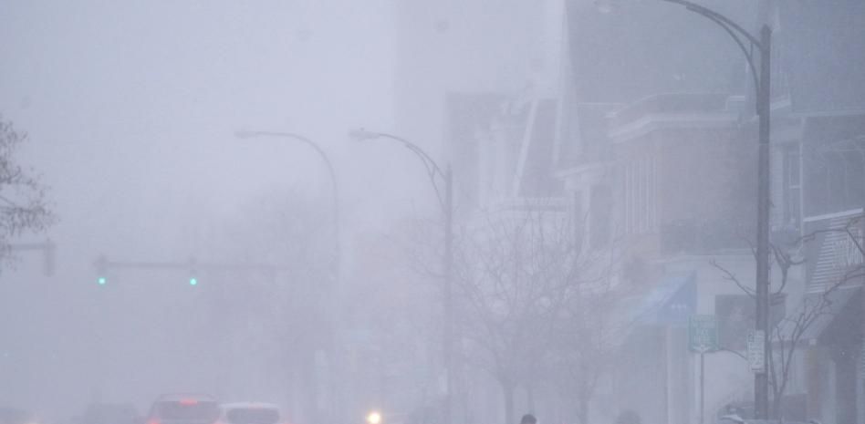 Un 'ciclón bomba' de nieve congela Estados Unidos por Navidad
