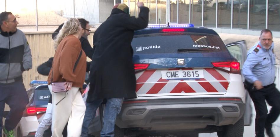 Prisión sin fianza para el detenido acusado de retener y violar a una menor en Vilafranca