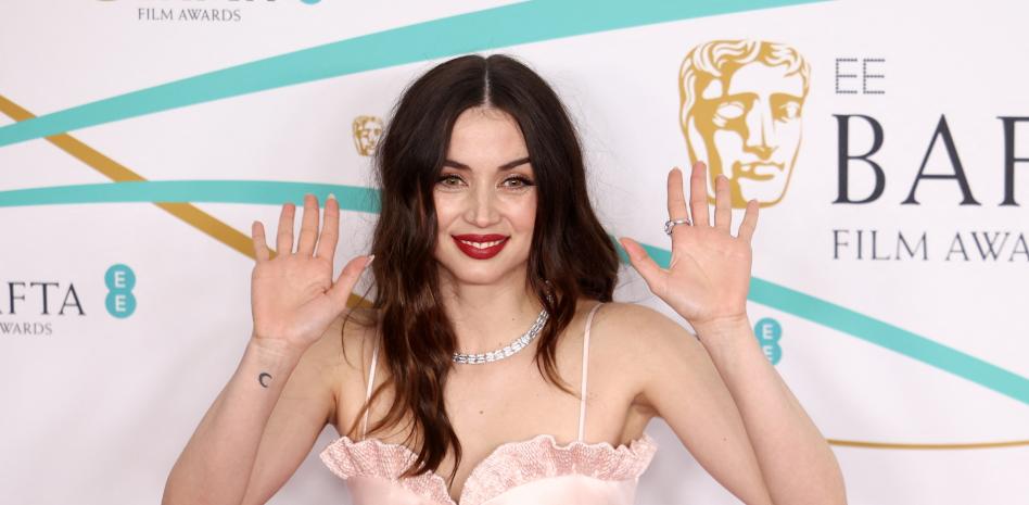 Ana de Armas y Lily James entre los 'looks' más espectaculares de los premios BAFTA 2023
